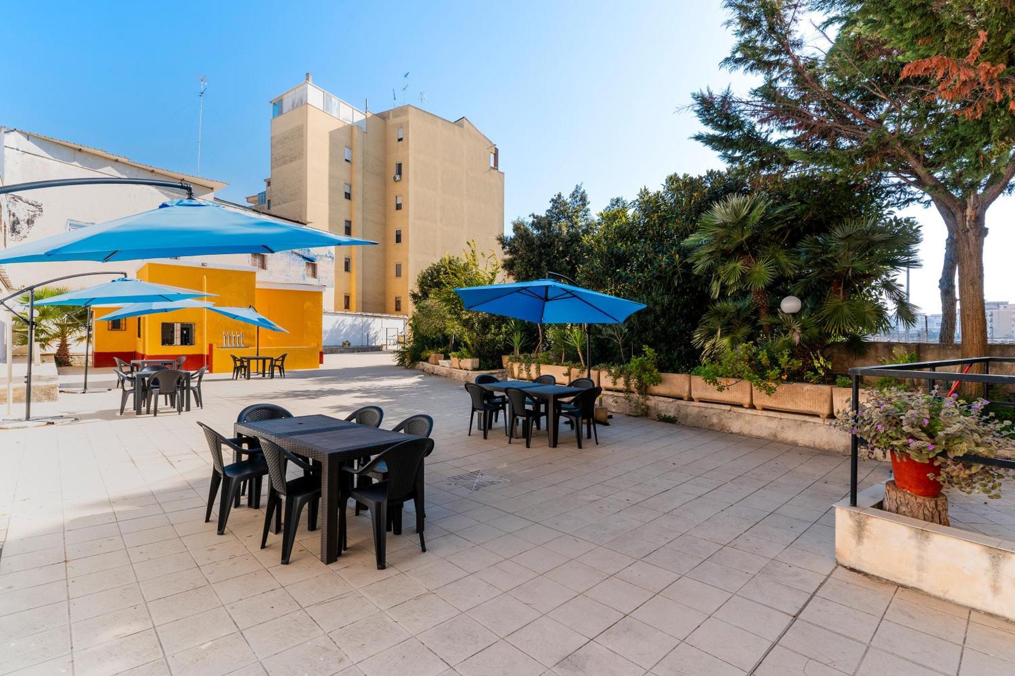 Casa Di Madre Antonia Hotel Brindisi Eksteriør billede