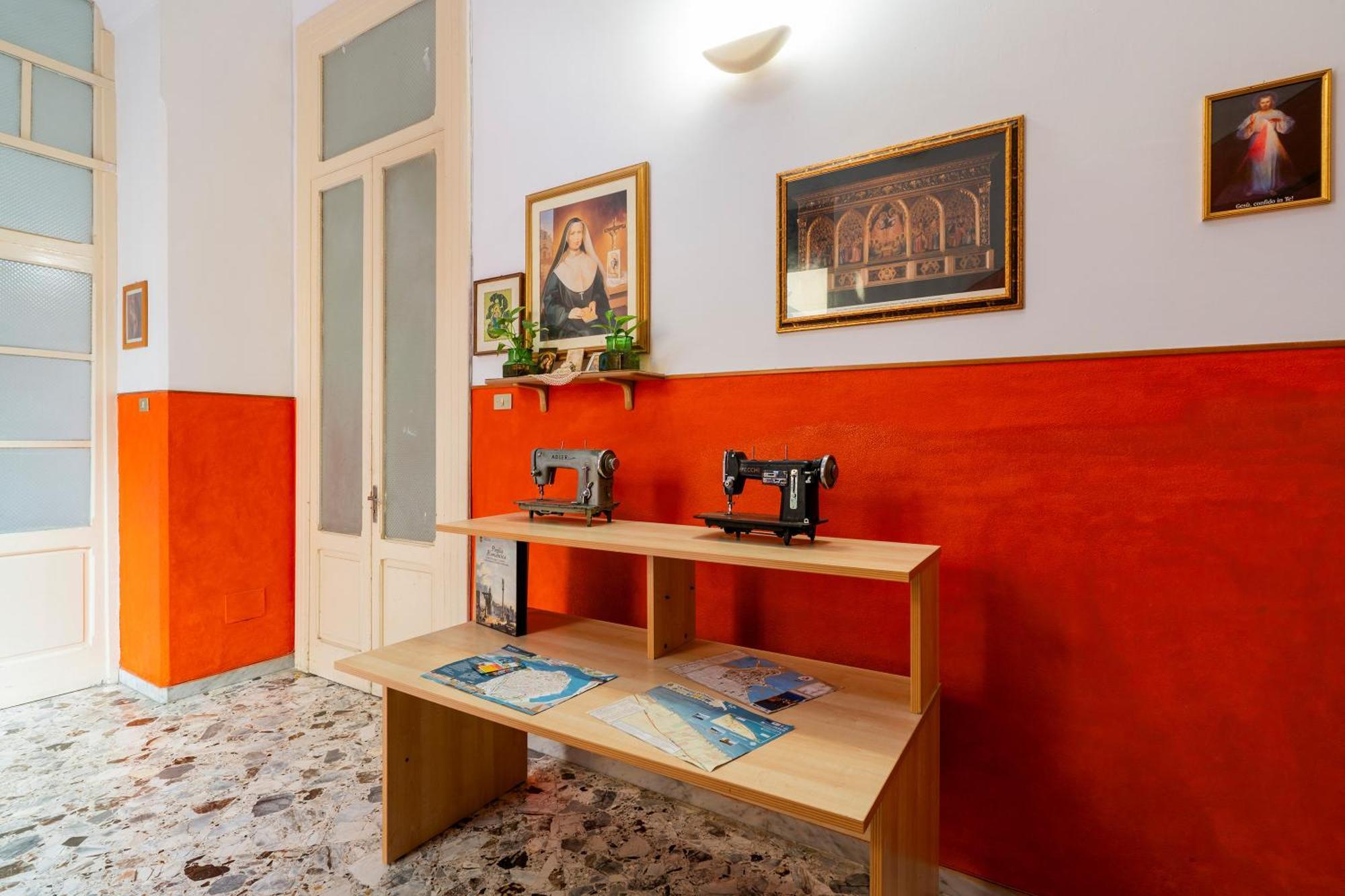 Casa Di Madre Antonia Hotel Brindisi Eksteriør billede
